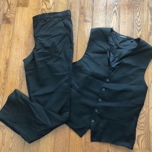 Express Photographer vest & dress pants